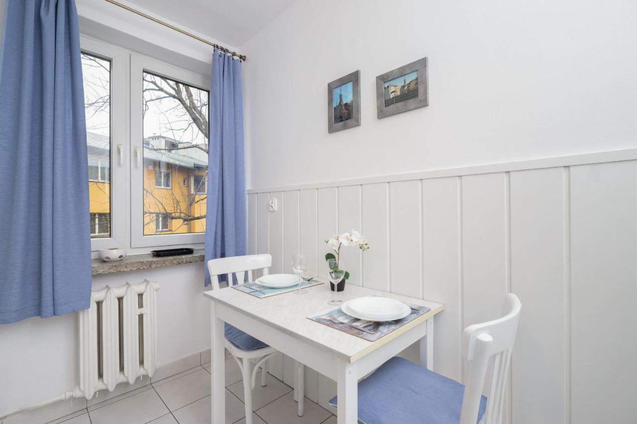 Jozefinska Apartment With Balcony Cracow By Noclegi Renters คราคูฟ ภายนอก รูปภาพ